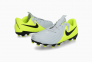 Детские футбольные бутсы Nike JR Phantom GX II Academy FG/MG (FD6722-003) 1