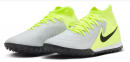 Сороконіжки Nike Phantom Luna II Academy TF (FJ2566-003) 0