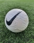 Футбольный мяч Nike Flight (CN5332-100) 0