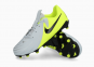 Детские футбольные бутсы Nike JR Phantom GX II Academy FG/MG (FD6722-003) 0