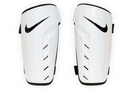 Щитки Nike