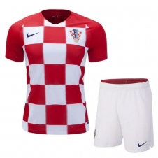 Детская футбольная форма сборной Хорватии Чемпионат Мира 2018 красно-белая