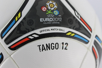 Футбольный мяч Adidas Tango (103)