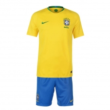 Футбольна форма збірної Бразилії Чемпіонат світу 2018 жовта